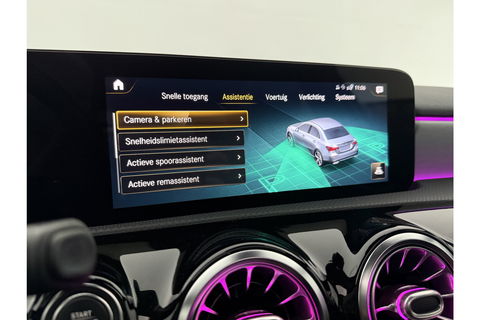Mercedes-Benz A-Klasse 250 e AMG 235PK Pano Sfeer Trekhaak Virtual LED Camera Carplay Memory Clima Cruise Navi PDC 18"LMV