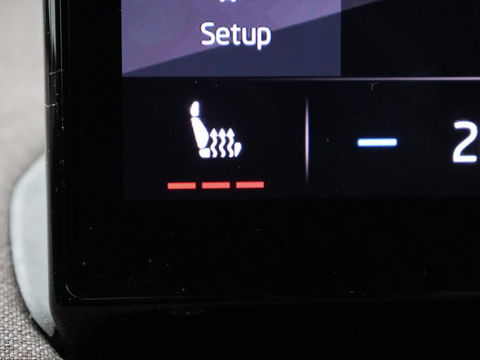 Škoda Enyaq iV 60 | Stoel & stuurverwarming | Carplay | Keyless | Navigatie | Camera | Cruise control | Full LED | Parkeerhulp | 20'' lichtmetalen velgen