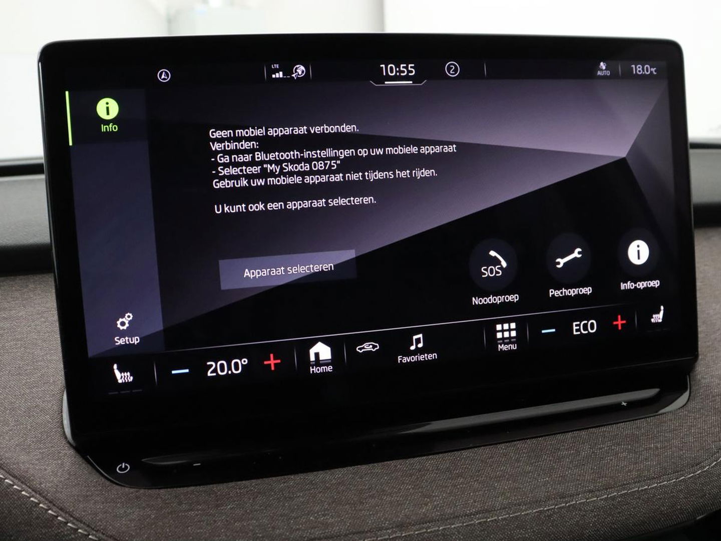 Škoda Enyaq iV 60 | Stoel & stuurverwarming | Carplay | Keyless | Navigatie | Camera | Cruise control | Full LED | Parkeerhulp | 20'' lichtmetalen velgen