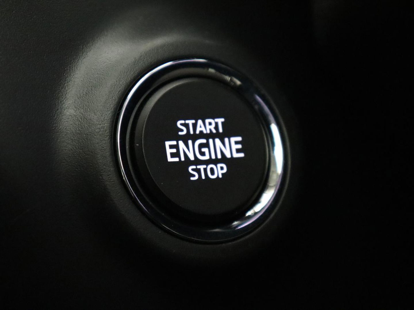 Škoda Enyaq iV 60 | Stoel & stuurverwarming | Carplay | Keyless | Navigatie | Camera | Cruise control | Full LED | Parkeerhulp | 20'' lichtmetalen velgen