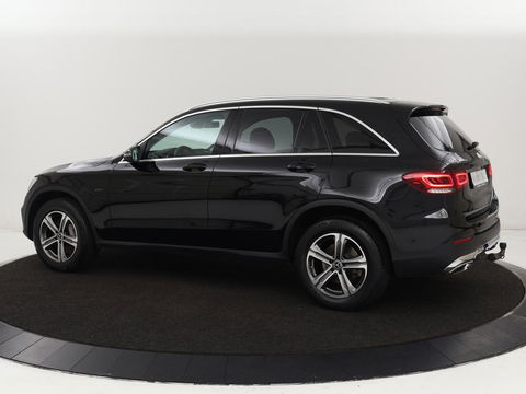 Mercedes-Benz GLC 300e 4Matic | Adaptive cruise | Trekhaak | Carplay | Stoelverwarming | Leder | Massage | Memory | Camera | Navigatie