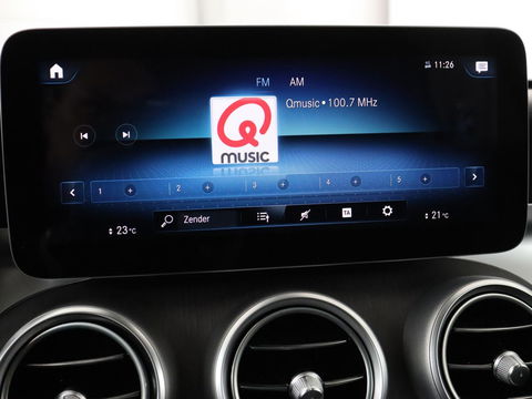 Mercedes-Benz GLC 300e 4Matic | Adaptive cruise | Trekhaak | Carplay | Stoelverwarming | Leder | Massage | Memory | Camera | Navigatie