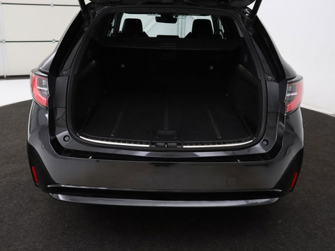Toyota Corolla 1.8 Hybrid Executive | Head-Up | Stoelverwarming | Adaptive cruise | Carplay | Camera | Navigatie | Sportstoelen | Keyless | Full LED