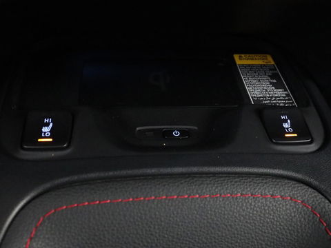 Toyota Corolla 1.8 Hybrid Executive | Head-Up | Stoelverwarming | Adaptive cruise | Carplay | Camera | Navigatie | Sportstoelen | Keyless | Full LED