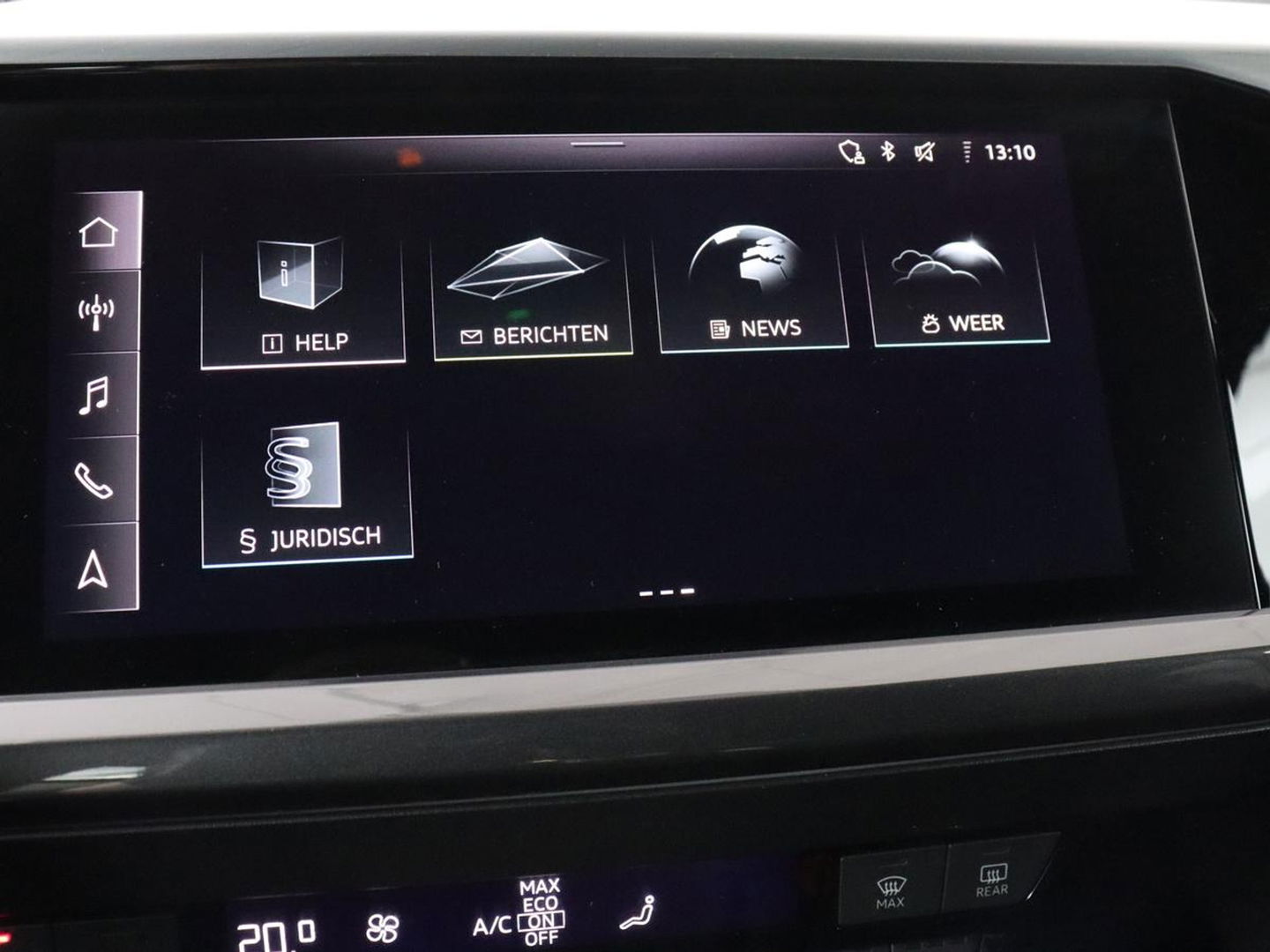 Audi Q4 e-tron 40 Launch edition S Competition 77 kWh | Stoelverwarming | Warmtepomp | Matrix LED | Carplay | Adaptive cruise | Navigatie | Virtual Cockpit | Half leder | Sportstoelen