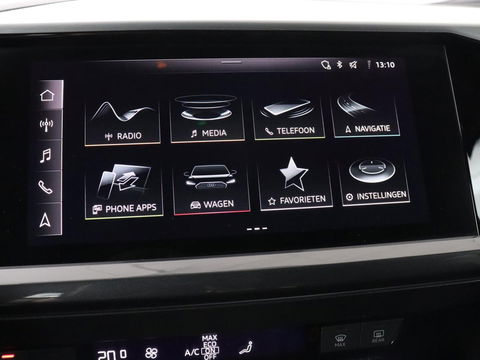 Audi Q4 e-tron 40 Launch edition S Competition 77 kWh | Stoelverwarming | Warmtepomp | Matrix LED | Carplay | Adaptive cruise | Navigatie | Virtual Cockpit | Half leder | Sportstoelen