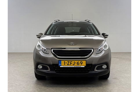 Peugeot 2008 1.2 PureTech Pano Airco Trekhaak LED Navi PDC 16"LMV