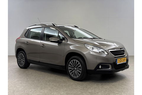 Peugeot 2008 1.2 PureTech Pano Airco Trekhaak LED Navi PDC 16"LMV