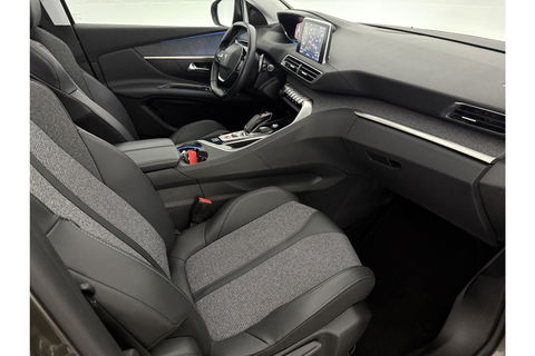 Peugeot 3008 1.2 PureTech Allure Pano Sfeer LED 360Camera Virtual Carplay Clima Cruise Navi PDC 19"LMV