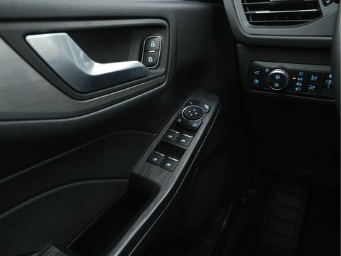 Ford Kuga 2.5 PHEV Titanium X (INCL-BTW) *LEATHER-MICROFIBRE | FULL-LED | DIGI-COCKPIT | ADAPTIVE-CRUISE | BLINDSPOT | PARK-PILOT | CAMERA | NAVI-FULLMAP | HEATED-COMFORT-SEATS | CARPLAY | DAB | LANE-ASSIST | 17"ALU*