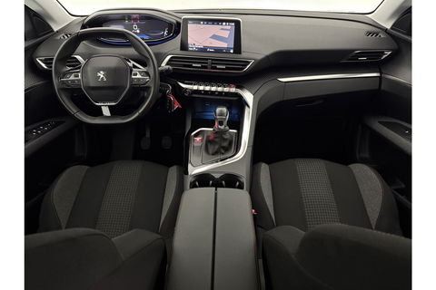 Peugeot 5008 1.2 PureTech 7 Persoons LED Trekhaak Camera Virtual Carplay Navi PDC 17''LMV