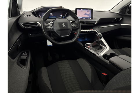 Peugeot 5008 1.2 PureTech 7 Persoons LED Trekhaak Camera Virtual Carplay Navi PDC 17''LMV
