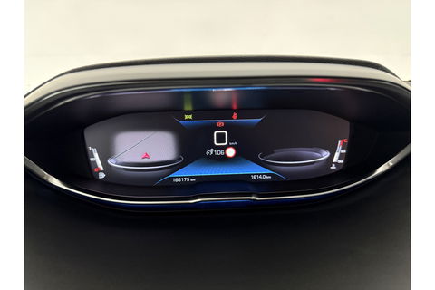Peugeot 5008 1.2 PureTech 7 Persoons LED Trekhaak Camera Virtual Carplay Navi PDC 17''LMV