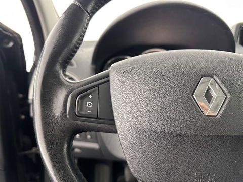 Renault Mégane Estate 1.5 dCi Expression *NAVI-FULLMAP | AIRCO | CRUISE | COMFORT-SEATS | TOWBAR*
