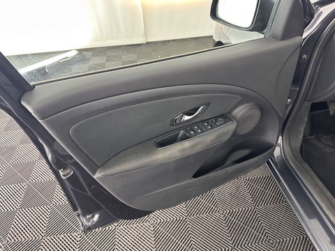 Renault Mégane Estate 1.5 dCi Expression *NAVI-FULLMAP | AIRCO | CRUISE | COMFORT-SEATS | TOWBAR*