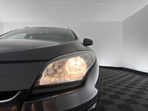Renault Mégane Estate 1.5 dCi Expression *NAVI-FULLMAP | AIRCO | CRUISE | COMFORT-SEATS | TOWBAR*