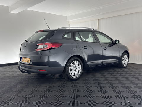 Renault Mégane Estate 1.5 dCi Expression *NAVI-FULLMAP | AIRCO | CRUISE | COMFORT-SEATS | TOWBAR*