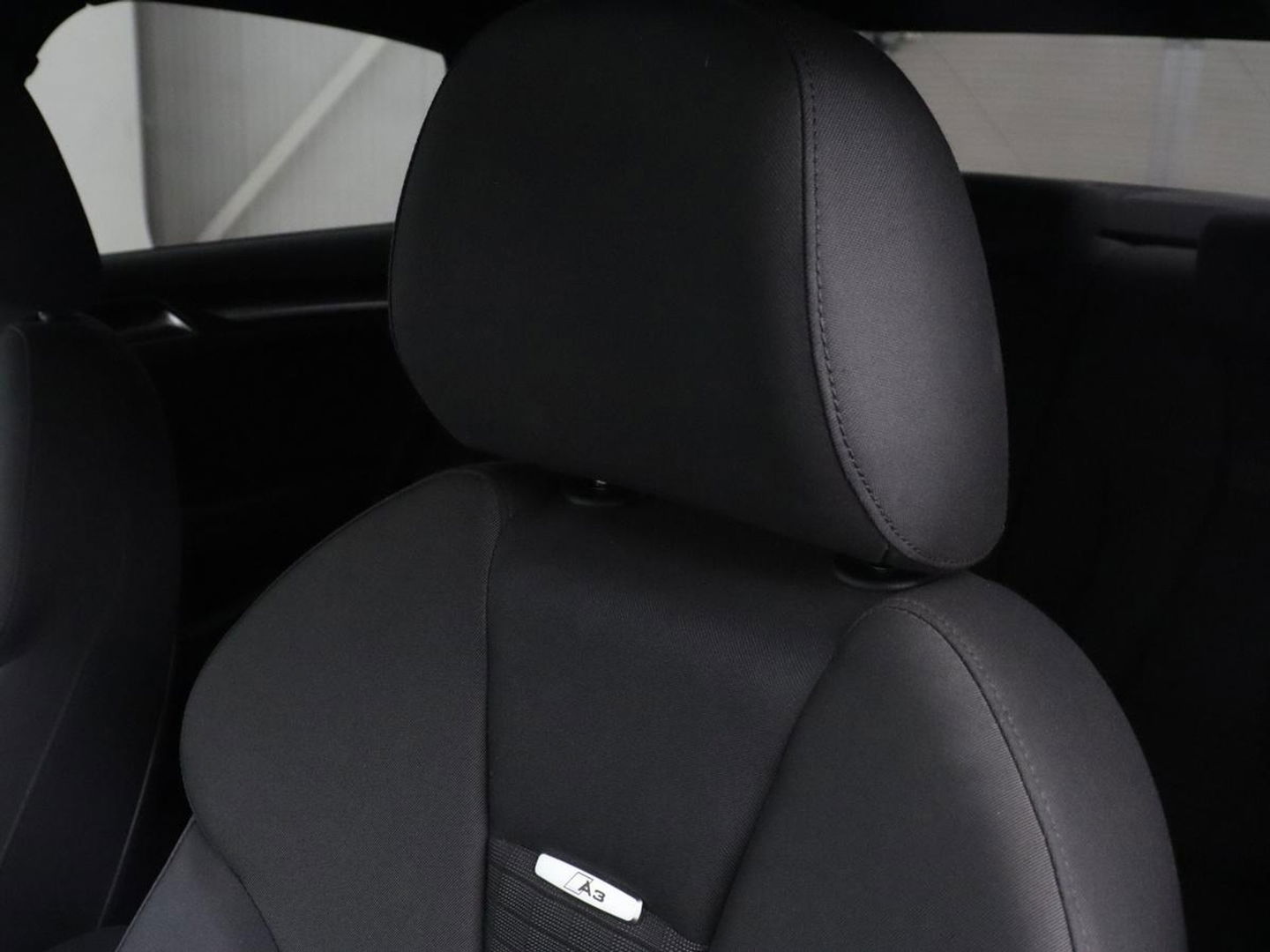 Audi A3 1.0 TFSI Sport S Line | Carplay | Sportstoelen | Full LED | Climate control | Navigatie | Cruise control | Parkeerhulp | Bluetooth