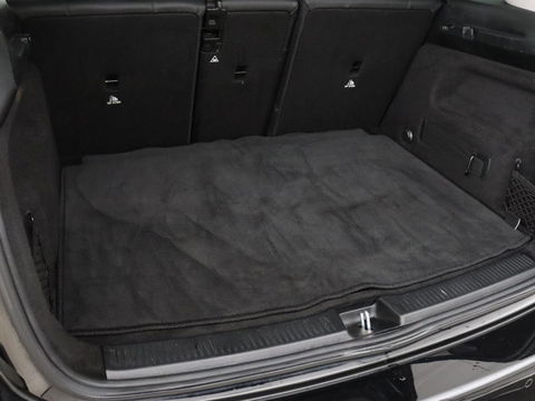 Mercedes-Benz B-Klasse 180 Business Solution Luxury | Panoramadak | Leder | Stoelverwarming | Trekhaak | Memory | Keyless | Matrix LED | Sfeerverlichting | Navigatie | Widescreen