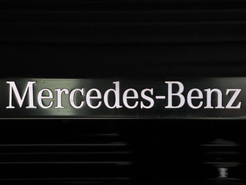 Mercedes-Benz B-Klasse 180 Business Solution Luxury | Panoramadak | Leder | Stoelverwarming | Trekhaak | Memory | Keyless | Matrix LED | Sfeerverlichting | Navigatie | Widescreen