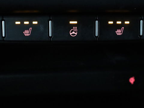 Kia Ceed 1.0 T-GDi DynamicPlusLine | Stoel & stuurverwarming | Trekhaak | Adaptive cruise | Camera | Half leder | Keyless | Full LED | Carplay | Navigatie | Climate control | Parkeerhulp