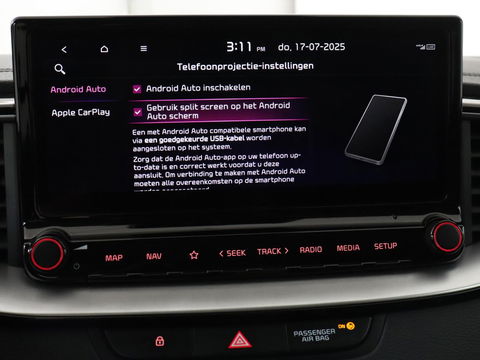 Kia Ceed 1.0 T-GDi DynamicPlusLine | Stoel & stuurverwarming | Trekhaak | Adaptive cruise | Camera | Half leder | Keyless | Full LED | Carplay | Navigatie | Climate control | Parkeerhulp