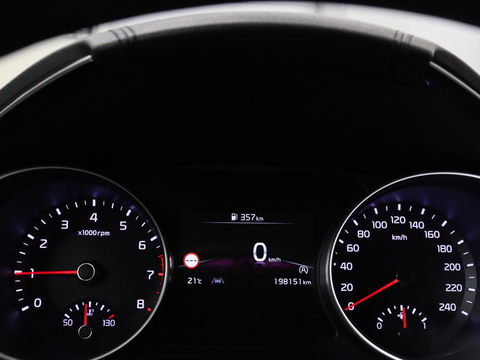 Kia Ceed 1.0 T-GDi DynamicPlusLine | Stoel & stuurverwarming | Trekhaak | Adaptive cruise | Camera | Half leder | Keyless | Full LED | Carplay | Navigatie | Climate control | Parkeerhulp