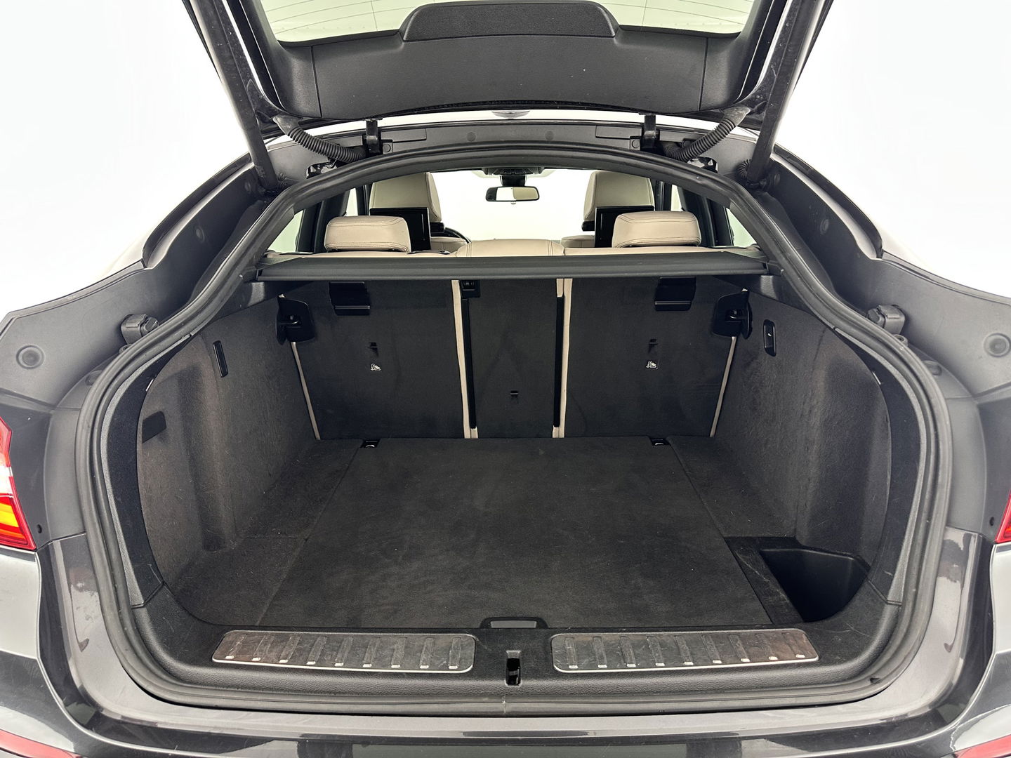 BMW X4 xDrive20d High Executive Aut. *PANO | HEAD-UP | FULL-LEATHER | XENON | SPORT-SEATS | BLIND-SPOT | HIFI-SOUND | TOP-VIEW | NAVI-FULLMAP | 20''ALU*