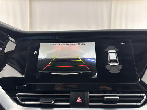 Kia e-Niro ExecutiveLine 64 kWh [ 3-Fase ] (INCL-BTW) Aut. *LUXURY-LEATHER | JBL-AUDIO | FULL-LED | NAVI-FULLMAP | DAB | ADAPTIVE-CRUISE | CAMERA | MEMORY-PACK | LANE-ASSIST | CCS-FASTLOADER | KEYLESS | DIGI-COCKPIT | 17"ALU*