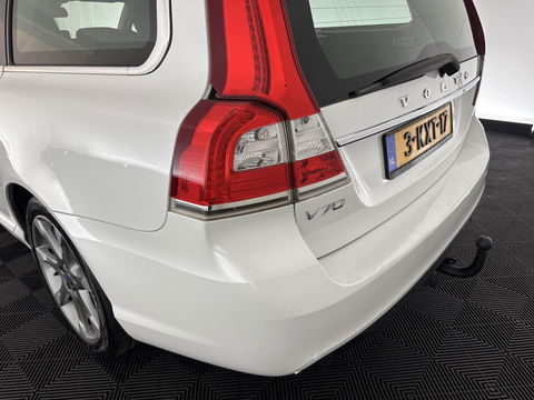 Volvo V70 1.6 D2 Kinetic Aut. *NAVI-FULLMAP | COPMFORT-SEATS | ECC | PDC | CRUISE | 17''ALU | TOWBAR*