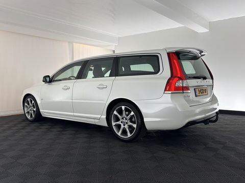 Volvo V70 1.6 D2 Kinetic Aut. *NAVI-FULLMAP | COPMFORT-SEATS | ECC | PDC | CRUISE | 17''ALU | TOWBAR*