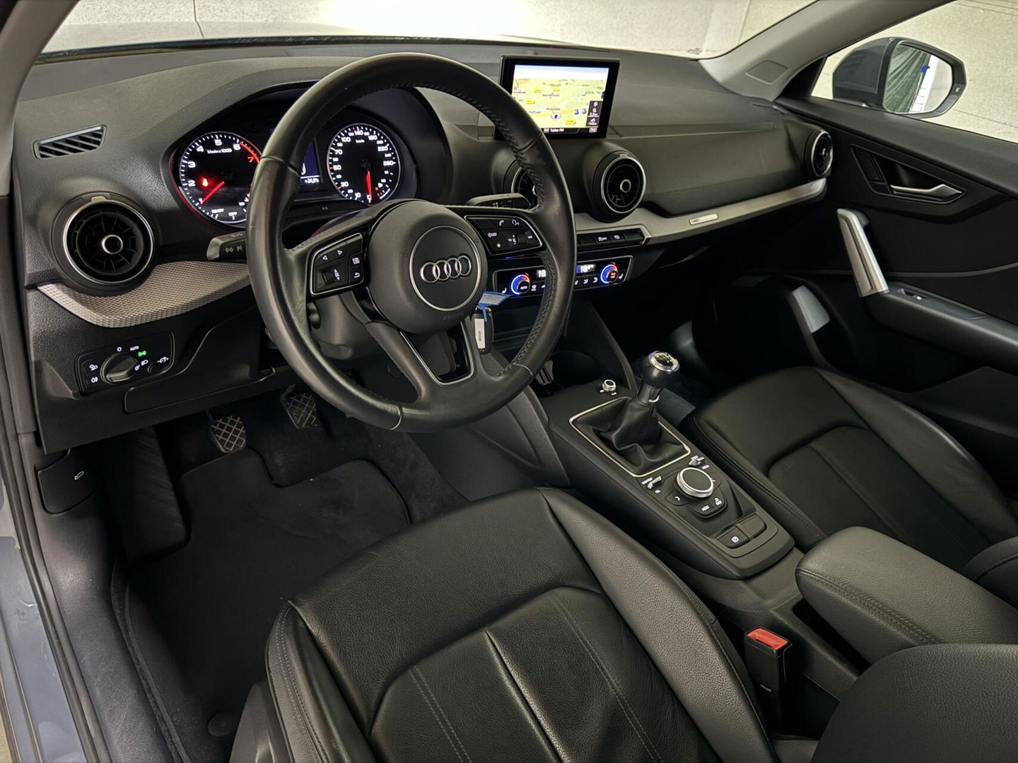 Audi Q2 30 TFSI Black Edition Navi Clima Cruise Camera Stoelv. Trekh.