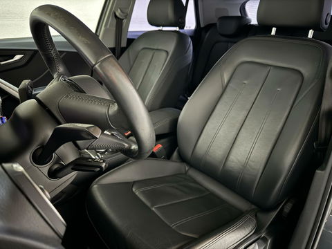 Audi Q2 30 TFSI Black Edition Navi Clima Cruise Camera Stoelv. Trekh.