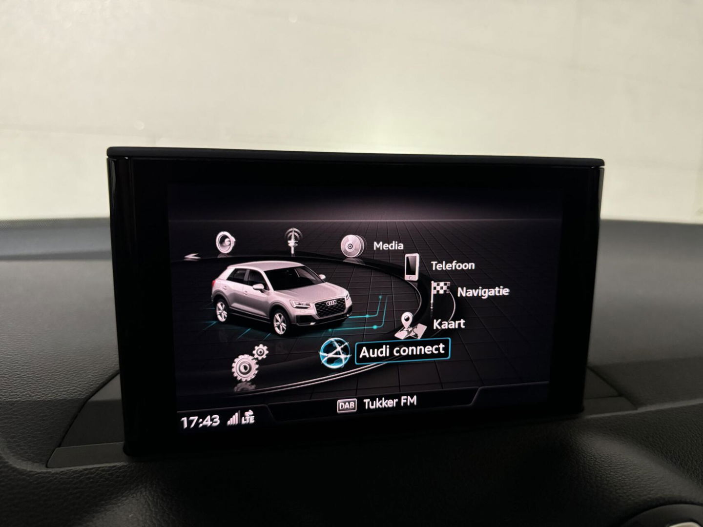 Audi Q2 30 TFSI Black Edition Navi Clima Cruise Camera Stoelv. Trekh.