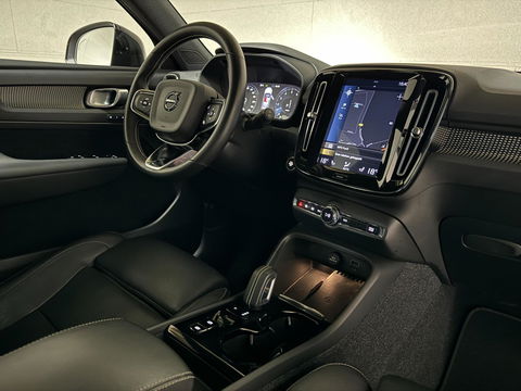 Volvo XC40 1.5 T5 Recharge R-Design Pano H/K Leer 360° Trekh. Autopilot NAP