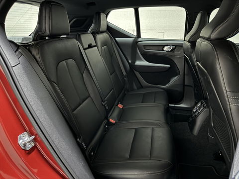 Volvo XC40 1.5 T5 Recharge R-Design Pano H/K Leer 360° Trekh. Autopilot NAP