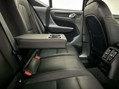 Volvo XC40 1.5 T5 Recharge R-Design Pano H/K Leer 360° Trekh. Autopilot NAP