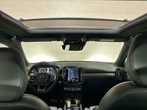 Volvo XC40 1.5 T5 Recharge R-Design Pano H/K Leer 360° Trekh. Autopilot NAP