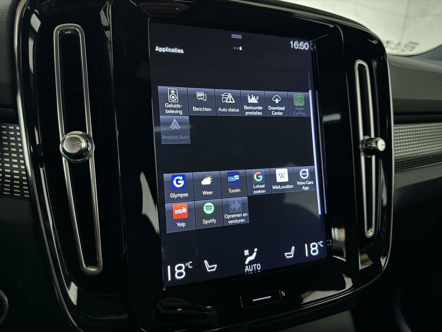 Volvo XC40 1.5 T5 Recharge R-Design Pano H/K Leer 360° Trekh. Autopilot NAP