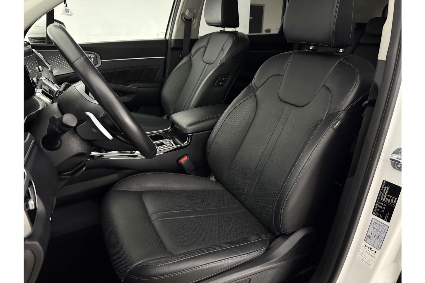 Kia Sorento 1.6 T-GDI Plug-in Hybrid 4WD Dynamic 210PK Sfeer Camera Bose Carplay LED Virtual Leder Navi Clima Cruise 19"LMV PDC