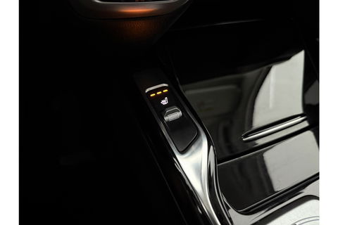 Kia Sorento 1.6 T-GDI Plug-in Hybrid 4WD Dynamic 210PK Sfeer Camera Bose Carplay LED Virtual Leder Navi Clima Cruise 19"LMV PDC