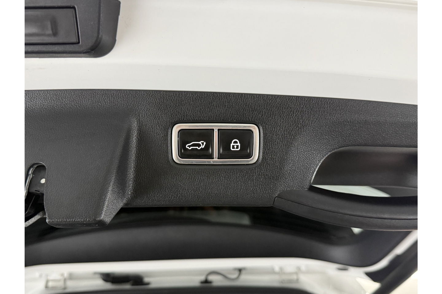Kia Sorento 1.6 T-GDI Plug-in Hybrid 4WD Dynamic 210PK Sfeer Camera Bose Carplay LED Virtual Leder Navi Clima Cruise 19"LMV PDC