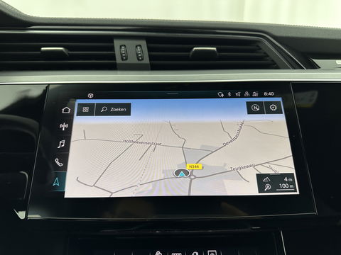 Audi e-tron Sportback 55 quattro S edition 95 kWh [ 3-Fase ] (INCL.BTW) *FULL-LEATHER | FULL-LED | ADAPTIVE-CRUISE | BANG&OLUFSEN | TOP-VIEW | MEMORY-PACK | BLIND-SPOT | KEYLESS | AMBIENT-LIGHT | AIR-SUSPENSION | SPORT-SEATS | DIGI-COCKPIT | 21''ALU |