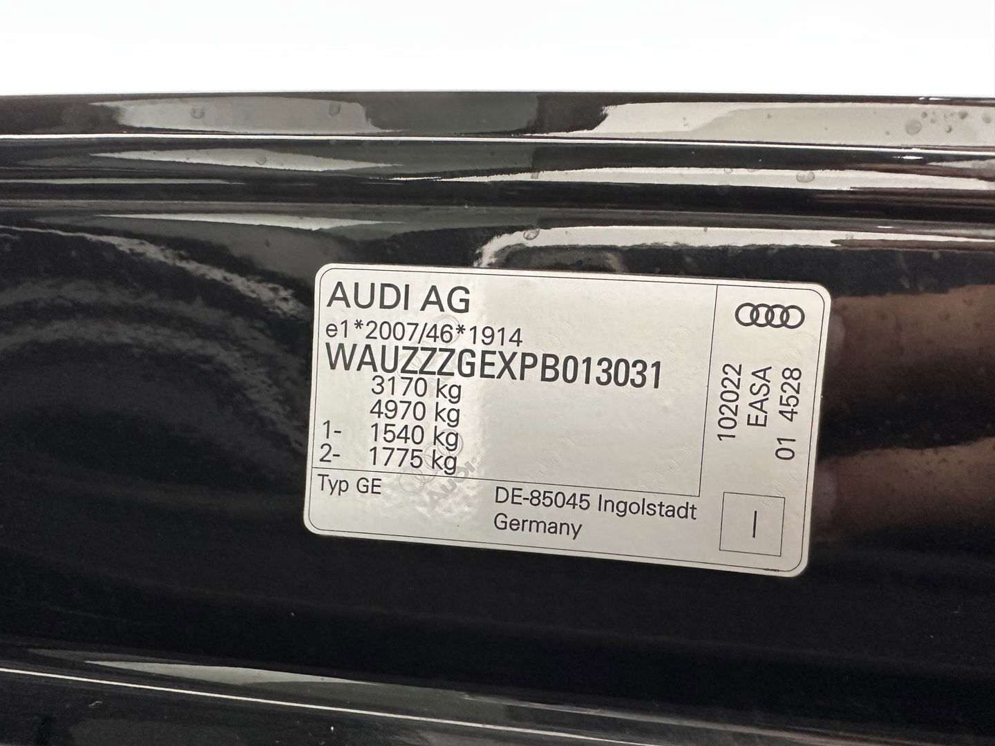 Audi e-tron Sportback 55 quattro S edition 95 kWh [ 3-Fase ] (INCL.BTW) *FULL-LEATHER | FULL-LED | ADAPTIVE-CRUISE | BANG&OLUFSEN | TOP-VIEW | MEMORY-PACK | BLIND-SPOT | KEYLESS | AMBIENT-LIGHT | AIR-SUSPENSION | SPORT-SEATS | DIGI-COCKPIT | 21''ALU |