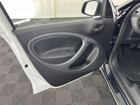 Smart Forfour 1.0 Pure Aut. *AIRCO | CRUISE | COMFORT-SEATS | 15''ALU*
