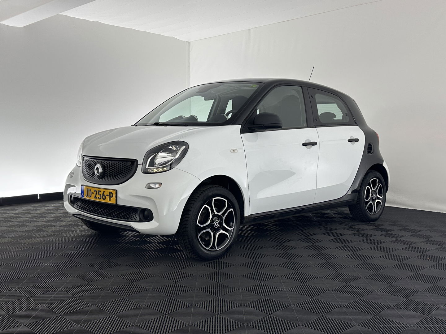 Smart Forfour 1.0 Pure Aut. *AIRCO | CRUISE | COMFORT-SEATS | 15''ALU*
