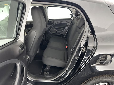 Smart Forfour 1.0 Pure Aut. *AIRCO | CRUISE | COMFORT-SEATS | 15''ALU*