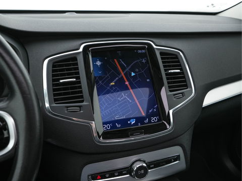 Volvo XC90 2.0 T8 Twin Engine AWD Momentum [ 7-Pers. ] *PANO | FULL-LEATHER | FULL-LED | DIGI-COCKPIT | NAVI-FULLMAP | COMFORT-SEATS | CARPLAY | NAVI-FULLMAP | 19''ALU | ECC | PDC | CRUISE | TOWBAR*