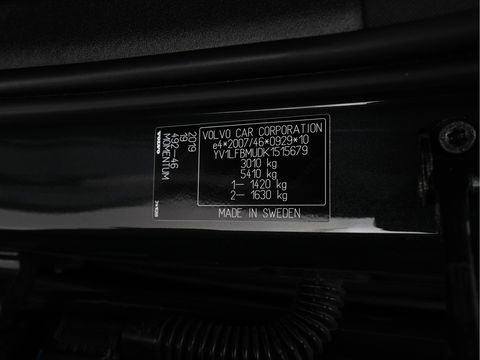 Volvo XC90 2.0 T8 Twin Engine AWD Momentum [ 7-Pers. ] *PANO | FULL-LEATHER | FULL-LED | DIGI-COCKPIT | NAVI-FULLMAP | COMFORT-SEATS | CARPLAY | NAVI-FULLMAP | 19''ALU | ECC | PDC | CRUISE | TOWBAR*