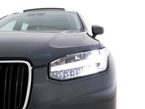 Volvo XC90 2.0 T8 Twin Engine AWD Momentum [ 7-Pers. ] *PANO | FULL-LEATHER | FULL-LED | DIGI-COCKPIT | NAVI-FULLMAP | COMFORT-SEATS | CARPLAY | NAVI-FULLMAP | 19''ALU | ECC | PDC | CRUISE | TOWBAR*